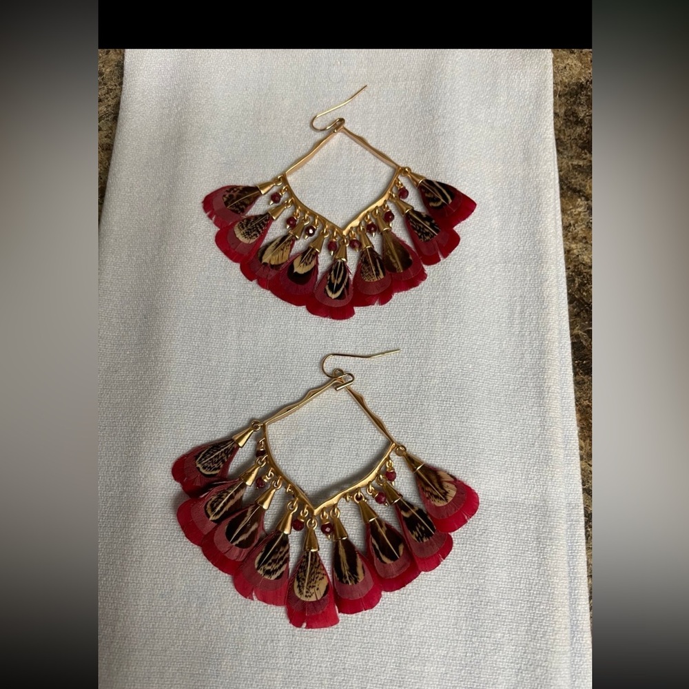 Kendra Scott Raven Feathers & Beads Red/Maroon Drop Rose Gold Earrings